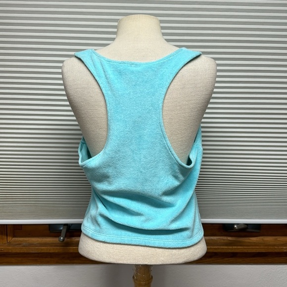 Victoria’s Secret NWT On Point Turquoise Lipsmacker Cropped Racerback Terry Tank - Picture 6 of 10